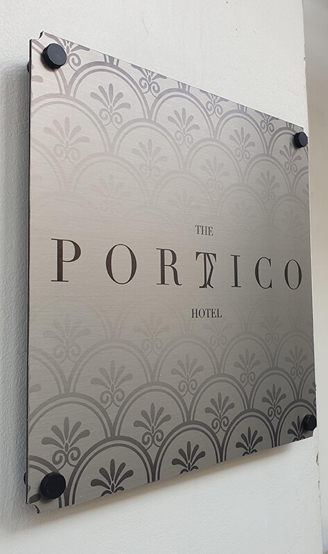 portico1
